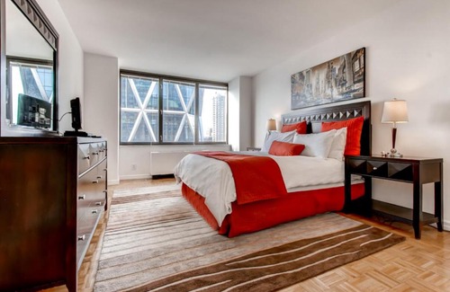 Central Park South Apartment | Bluebird Suites in Midtown West