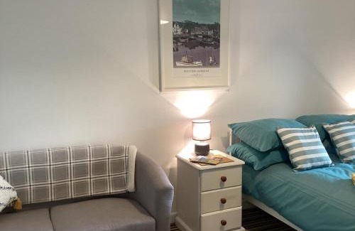 Treator Apartment | Bluebirds villa
