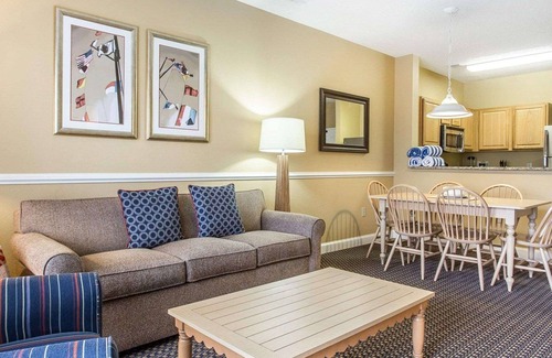 Myrtle Beach Hotel | Bluegreen Vacations Harbour Lights, an Ascend Collection Resort
