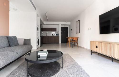 Jaffa Apartment | Blueground at Noga, High End, Balcony