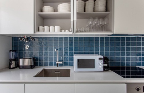 Sao Joao de Deus Apartment | Blueground | Campo Pequeno, fully equipped