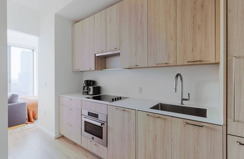 Clinton Hill Apartment | Blueground | Clinton Hill, pool, nr Fort Greene Park