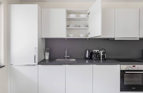 Kirchberg Apartment | Blueground | Kirchberg, balcony, nr Parc de Merl