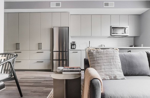 Connecticut Ave - K Street Apartment | Blueground | Logan Circle, gym & w/d, nr metro
