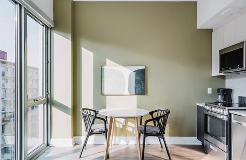 Capitol Hill Apartment | Blueground | SW Waterfront, pool & gym, nr museums