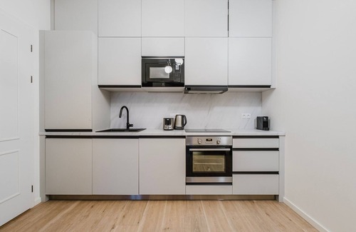 Vinohrady Apartment | Blueground | Vinohrady, close to Namesti Miru (PRG-2)