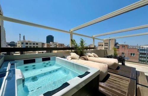 Piraeus Apartment | BlueMotion - CityView