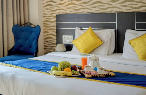 Sector 40 Hotel | BlueNeck Sec 40 Unitech Cyber Park Gurugram