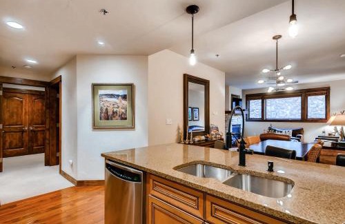 Four O'Clock House | BlueSky Breckenridge II