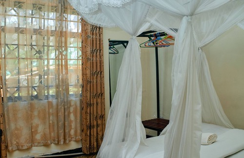Arusha Cabin | Bluestone Lounge and Lodge.