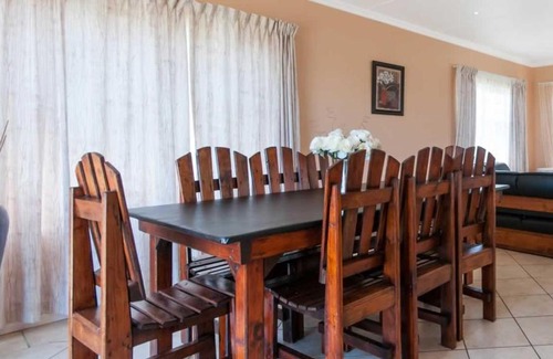 Bluewater Bay Bed & Breakfast | Bluewaters Self-Catering Units