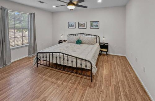Willis House | Bluff View Drive