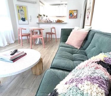 Broadbeach Apartment | Blush on Broadbeach- beachside and pet friendly, 3rd floor walk up