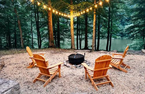 Crane Hill House | Blūstone at Smith Lake