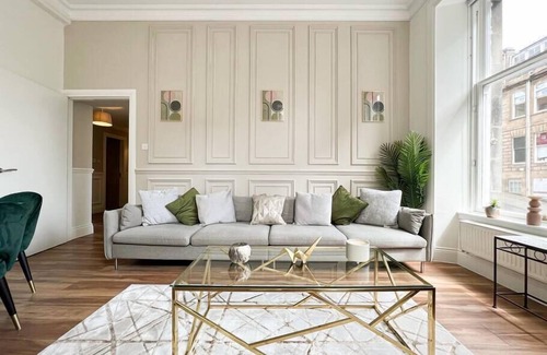 City Centre Glasgow Apartment | Blythswood Apartment 3