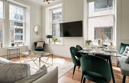 City Centre Glasgow Apartment | Blythswood Apartment 3