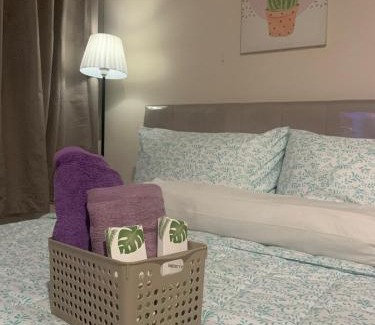 Mabolo Apartment | BMS Cozy Nest Persimmon Studios