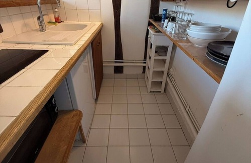 Strasbourg -Saint-Denis Apartment | BnBNook - Chic 1BR Close to Louvre and Opera