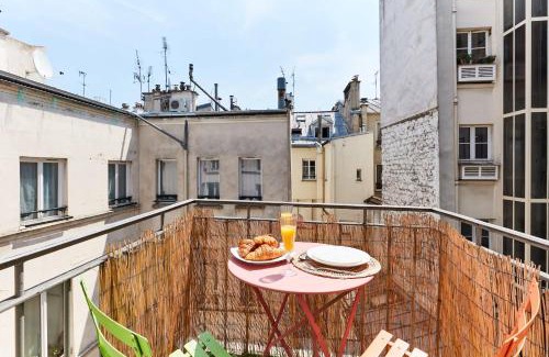 Sorbonne Apartment | BnBNova - Latin Quarter - 1BR with Balcony