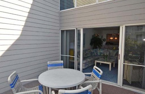 Englewood House | Boardwalk #16