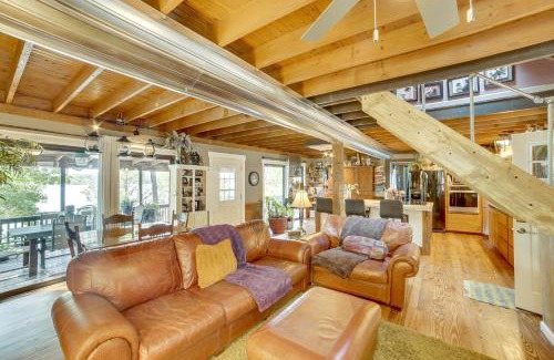 Shell Knob House | Boat Lift and Deck Lakefront Retreat in Shell Knob