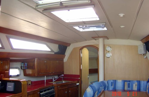 Les Sablettes Boat Rental | Boat 'Valgaba' with Sea View and Private Terrace