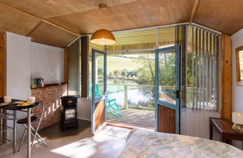 Truro Cabin | Boathouse cabin dog friendly, close to beaches