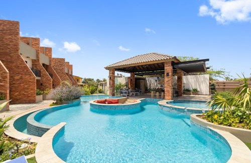 Tuscany Residence Aruba Apartment | Bocobay Porta al Sole - Luxury Condos 5 min Walk to Ritz and Palm Beach
