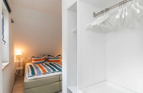 Ummanz House | Boddenrauschen by Interhome