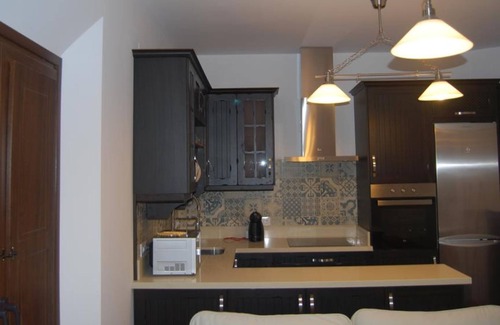 Constantina Apartment | Bodeguetas Apartments Apartments 5 people