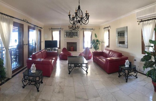 Torba Villa | Bodrum Torba 4 Bedrooms Private Pool Luxury Villa