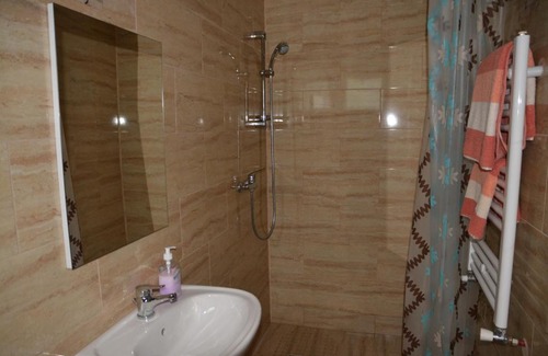 Jiblea Veche House | Bogdan si Raluca
