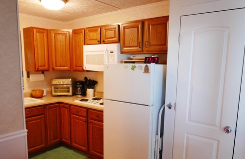 Atlantic Beach Condo | Bogue Shores 249: 1 BR, 1 BA Condominium in Atlantic Beach, Sleeps 4