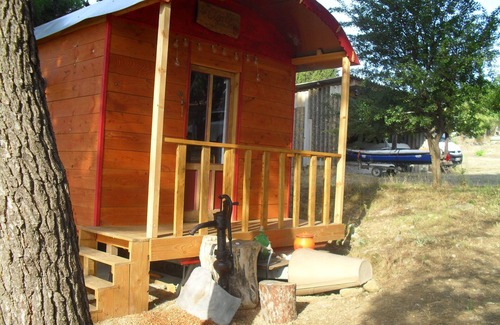 Gruissan Cabin | Bohemian holidays!