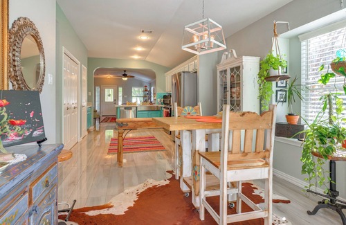 Kyle Cottage | Boho-chic Retreat w/Yard, 22 Mi to Dtwn Austin!