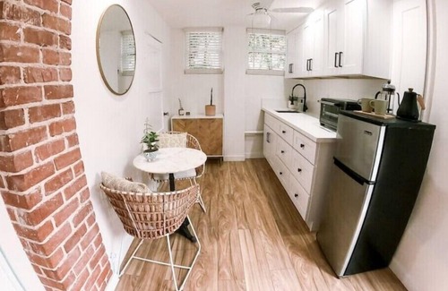 Bankers Hill Apartment | Boho Downtown Little Italy 1BD w/Private Pation