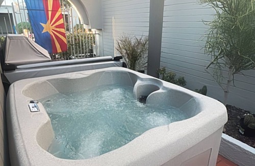 Casa De Oro Apartment | Boho Haven Studio @Central PHX Private Patio Wi-Fi +Hot Tub +Pool+EV charging