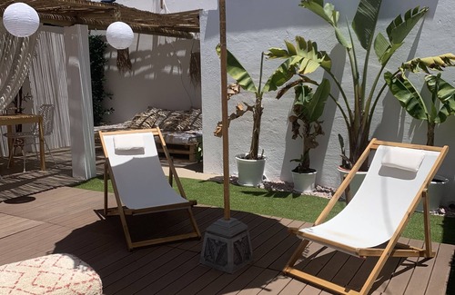 Sines House | Boho house with huge outdoor space - 5 min. walk from the beach