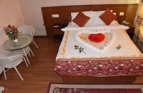 Bageshwori Hotel | Bojinee Nagarkot Resort
