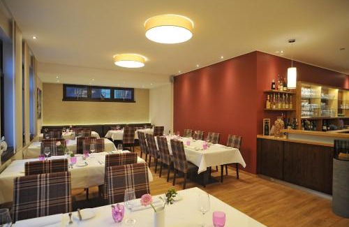 Rodalben Hotel | Bold´S Hotel-Restaurant "Zum Grünen Kranz"
