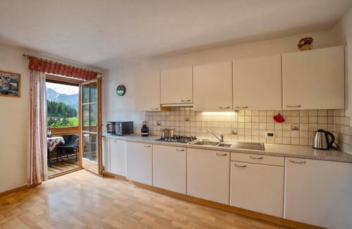 Mareo Apartment | 'Bolser Apartment Piz da Peres' with Mountain View, Garden & Wi-Fi