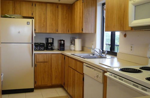 Bonita Springs Apartment | Bonita Beach 2 Bdrm condo with wrap around Lanai
