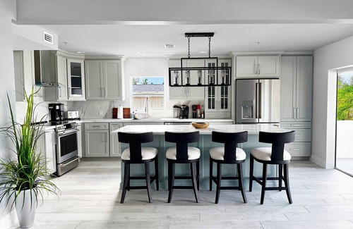 Bonita Springs House | 🏖 Bonita Beach Luxury – 4BR 3BA Home Just 300ft to Sand and Ramp 🚤🐬