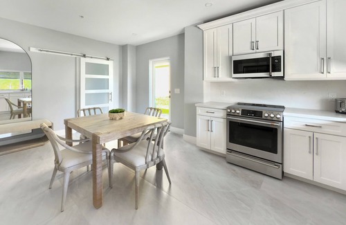 Bonita Springs House | 🏖 Bonita Beach Luxury – 4BR 3BA Home Just 300ft to Sand and Ramp 🚤🐬