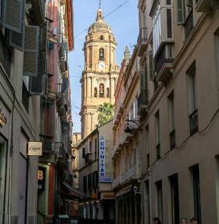 San Felipe Neri Apartment | Bonito apartamento en el centro histórico