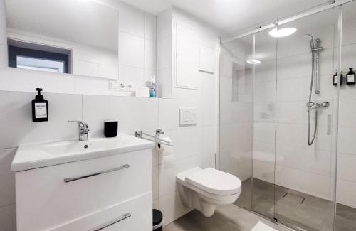 Sankt Augustin Apartment | bonquartier - LUXAPT#3 Chice, moderne Wohnung mit Self Check-In, voll ausgestatteter Küche, Klimaanlage und Parkplatz