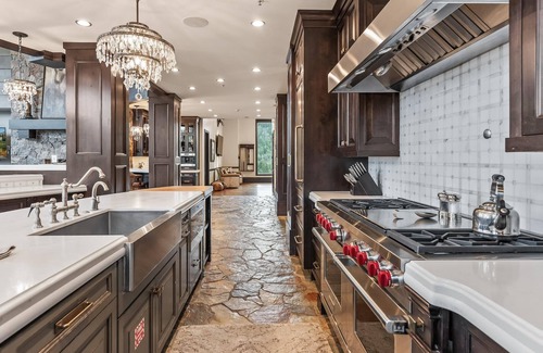 Deer Valley House | Book a Holiday Stay! Ultra-Luxe Chalet in Deer Crest! Private Ski Run! Game Room! Sauna! Hot Tub!
