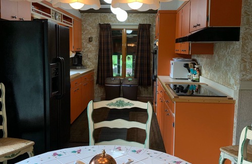 Au Sable Forks House | Book now for fall foliage. Whiteface Gondola! Plan a quiet getaway.