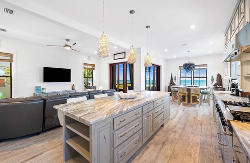 Cape San Blas House | Book Now for Fall! Gulf Front! Gorgeous Views! Swim Spa! Steps to Beach!