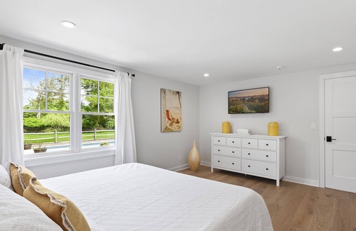 Southampton House | BOOK SUMMER 2021 BEFORE IT'S TOO LATE! INQUIRE...
